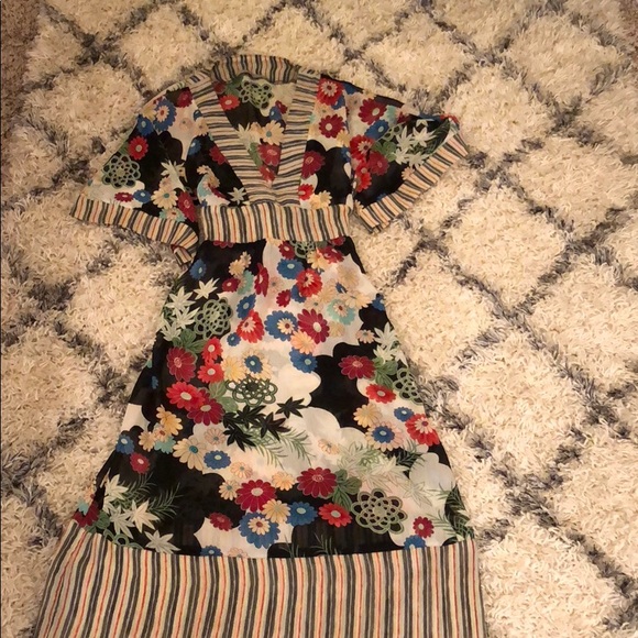 Monteau Dresses & Skirts - Monteau Sheer Floral Boho Dress